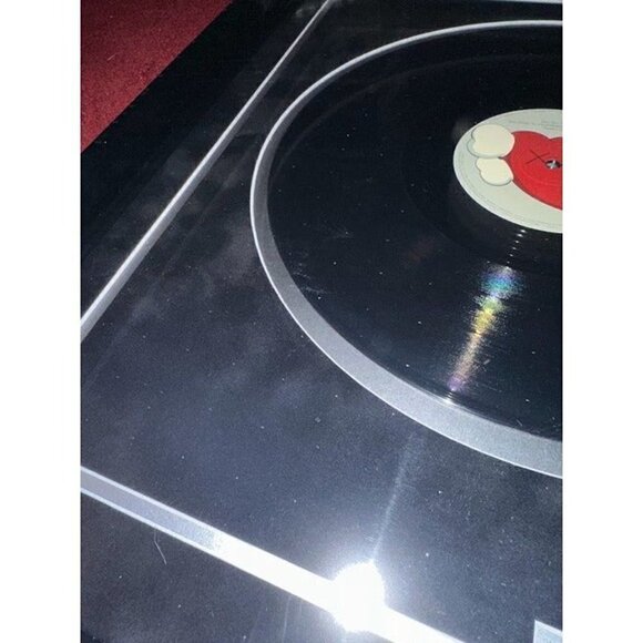 Kanye West signed autographed 808s and Heartbreaks vinyl framed JSA LOA - Picture 8 of 8